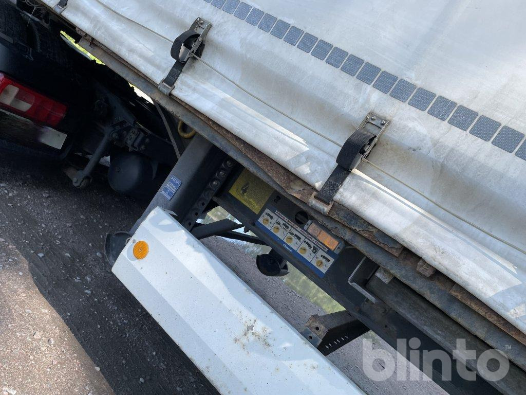 Plachtový nákladní auto DAF: obrázek 29