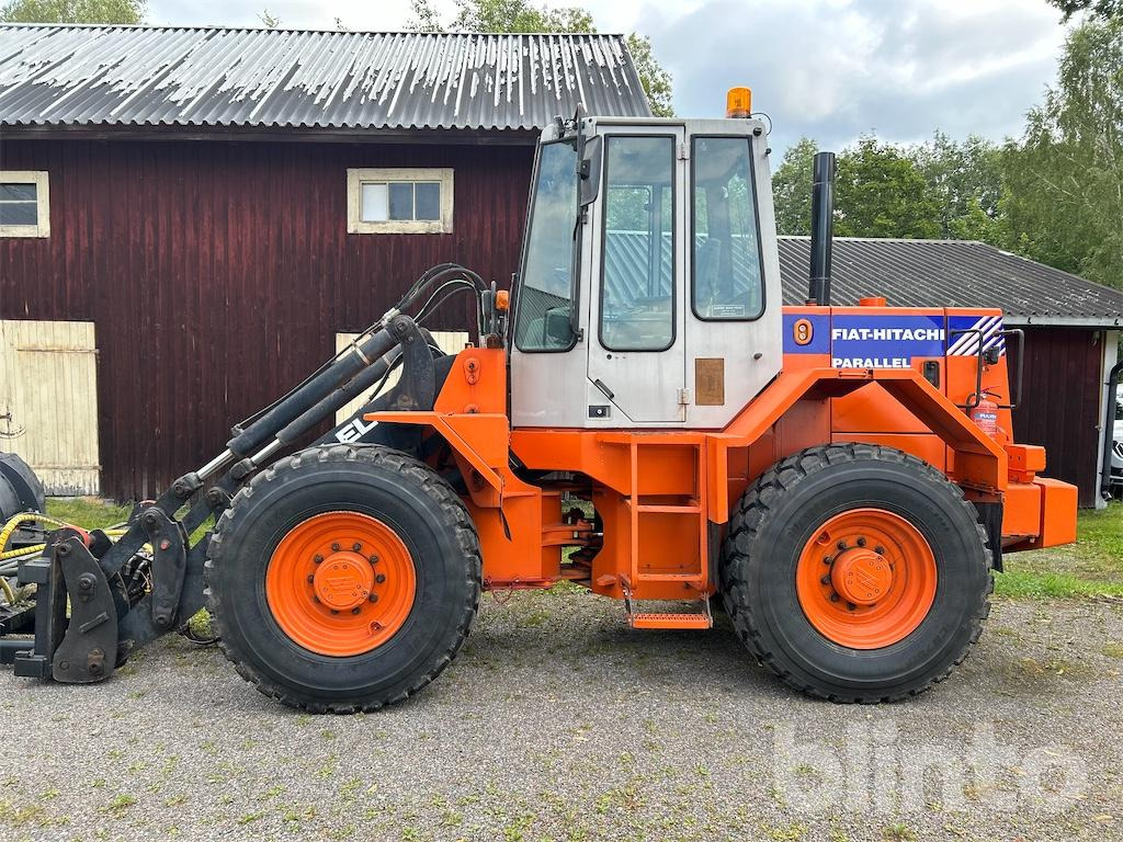 FIAT-HITACHI Paralell FR90 - Kolový nakladač: obrázek 2 FIAT-HITACHI Paralell FR90 - Kolový nakladač: obrázek 2