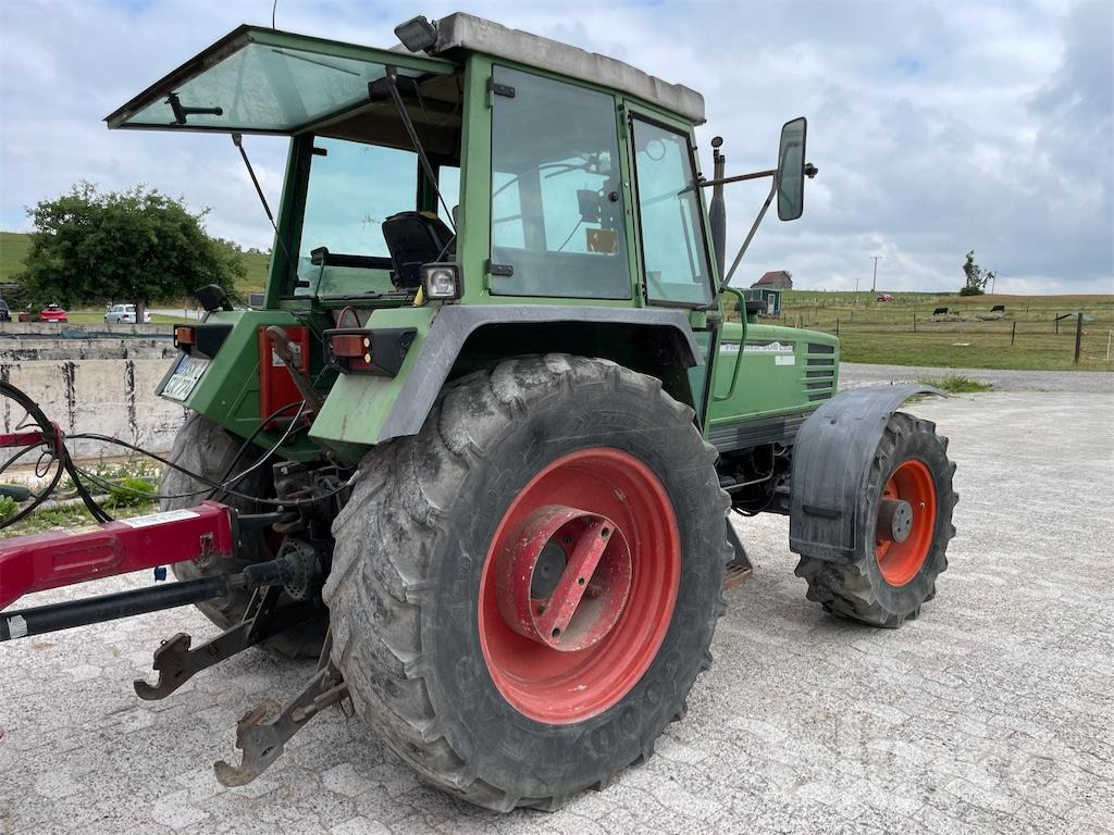 Fendt Farmer 308 (1992) - Traktor: obrázek 4 Fendt Farmer 308 (1992) - Traktor: obrázek 4