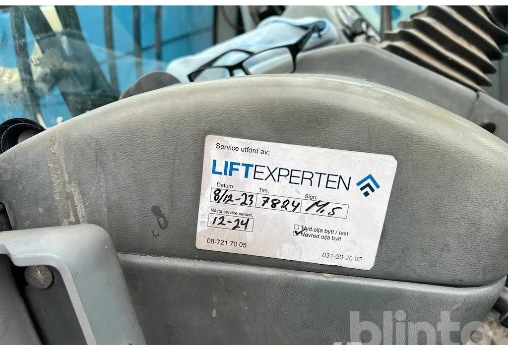 Teleskopický manipulátor Genie GTH 4017 SX: obrázek 27