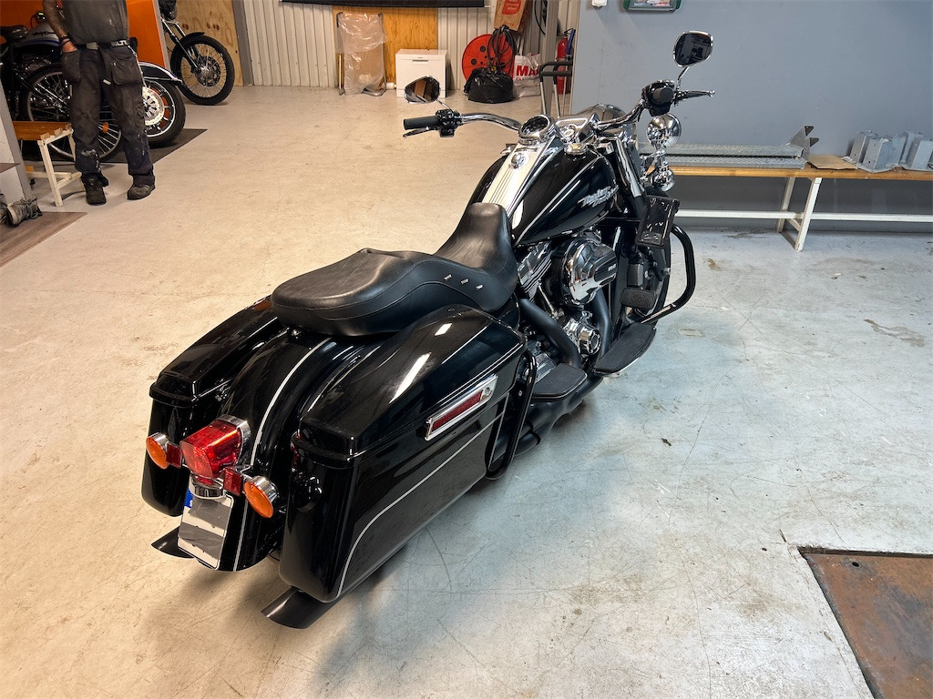 HARLEY-DAVIDSON Road King - Motocykl: obrázek 4 HARLEY-DAVIDSON Road King - Motocykl: obrázek 4