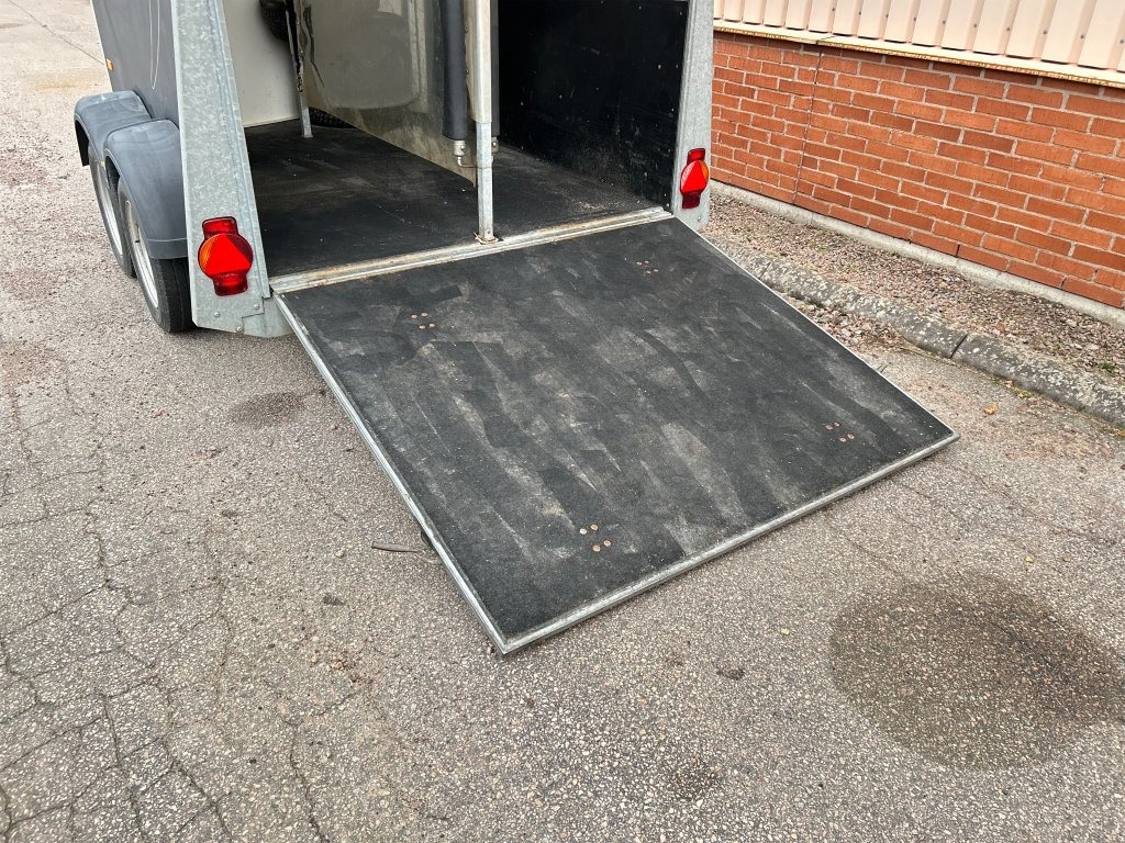 HUMBAUR HP TA G VD - Přepravník na koně: obrázek 5 HUMBAUR HP TA G VD - Přepravník na koně: obrázek 5