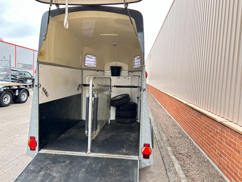 HUMBAUR HP TA G VD - Přepravník na koně: obrázek 4 HUMBAUR HP TA G VD - Přepravník na koně: obrázek 4