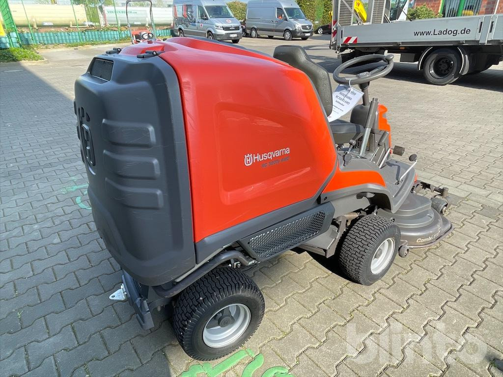 HUSQVARNA RC 320 TS AWD - Sekačka na trávu: obrázek 4 HUSQVARNA RC 320 TS AWD - Sekačka na trávu: obrázek 4