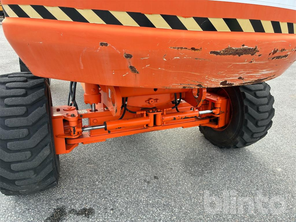 Teleskopická plošina JLG 660SJ: obrázek 37 Teleskopická plošina JLG 660SJ: obrázek 37