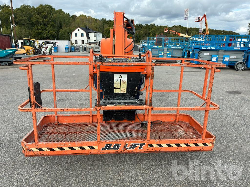 JLG 660SJ - Teleskopická plošina: obrázek 2 JLG 660SJ - Teleskopická plošina: obrázek 2