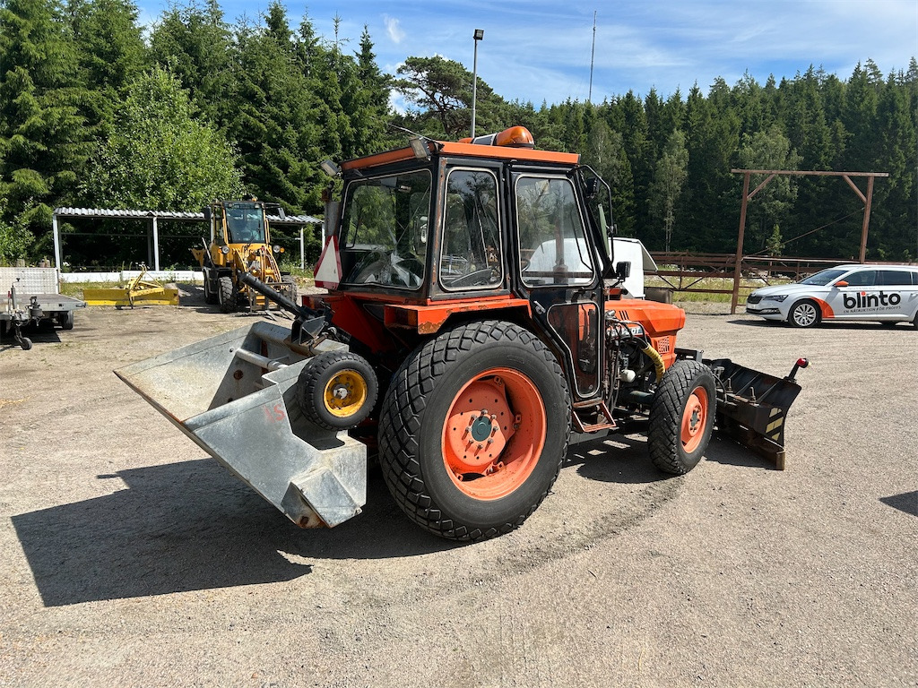 KUBOTA L 345 MKII DT - Malotraktor: obrázek 5 KUBOTA L 345 MKII DT - Malotraktor: obrázek 5