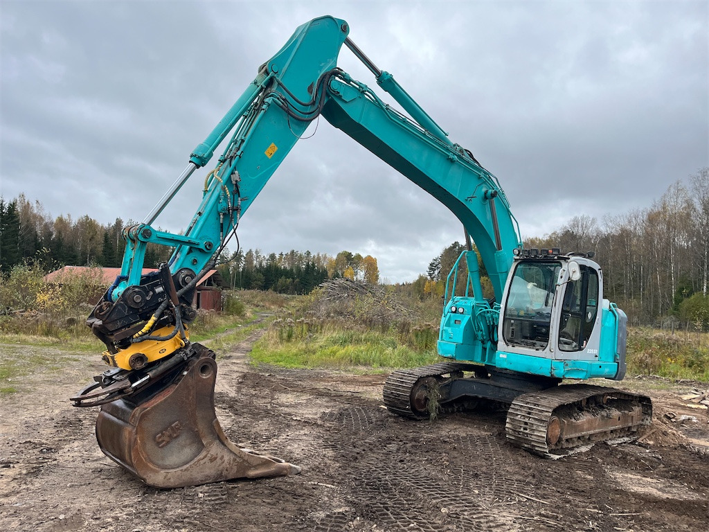 Kobelco SK 235SR - Pásové rýpadlo: obrázek 2 Kobelco SK 235SR - Pásové rýpadlo: obrázek 2