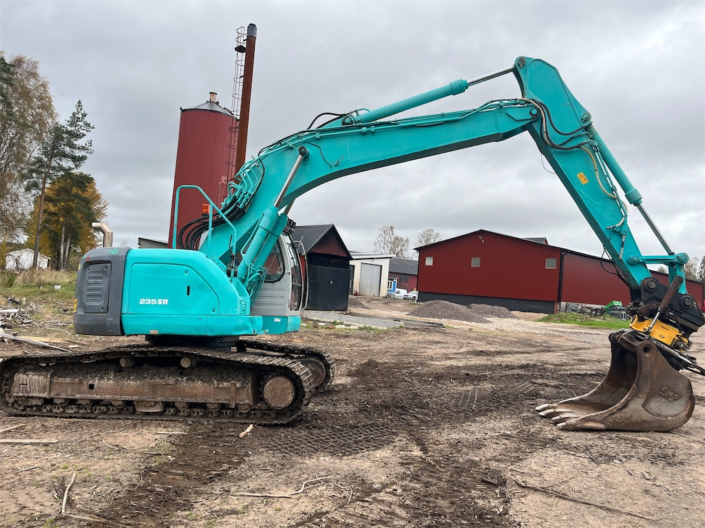 Kobelco SK 235SR - Pásové rýpadlo: obrázek 5 Kobelco SK 235SR - Pásové rýpadlo: obrázek 5