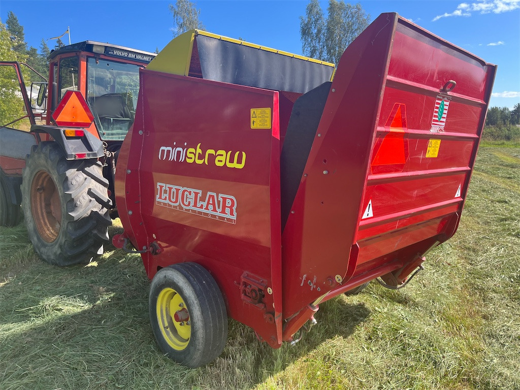 Luclar Ministraw - Drtič slámy: obrázek 3 Luclar Ministraw - Drtič slámy: obrázek 3