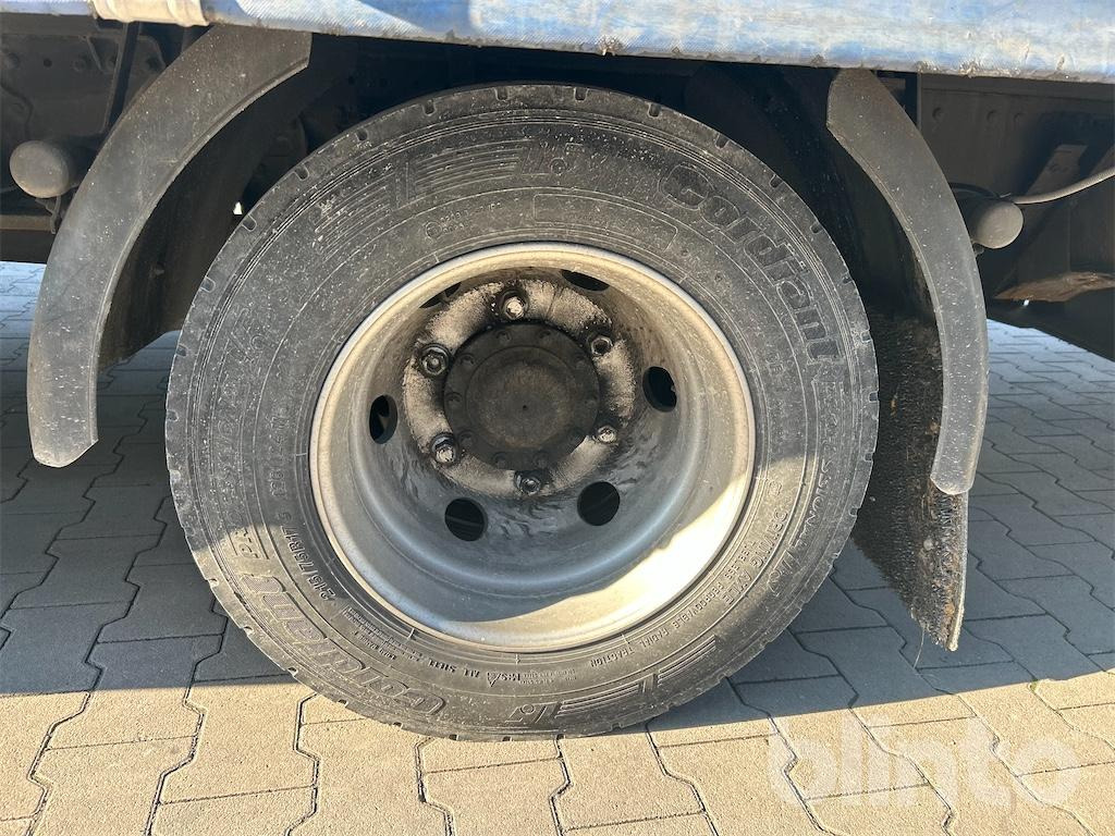 Plachtový nákladní auto MAN TGL 8.220 (2011): obrázek 34