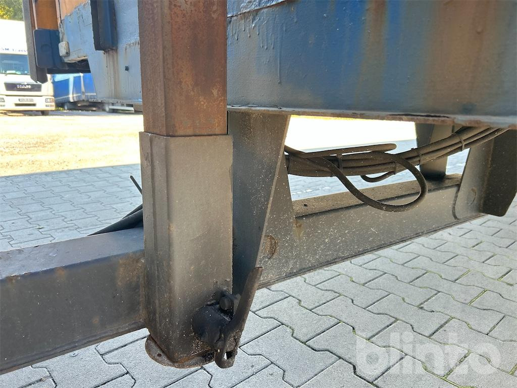 Plachtový nákladní auto MAN TGL 8.220 (2011): obrázek 49