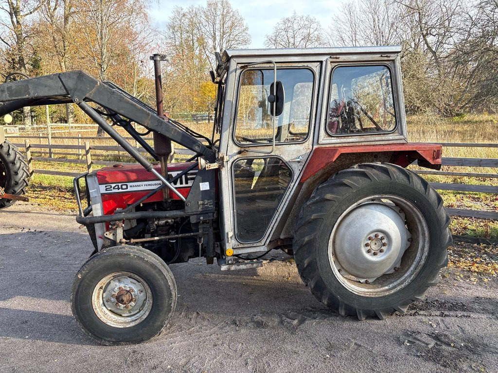 MASSEY-FERGUSON 240-2 - Traktor: obrázek 3 MASSEY-FERGUSON 240-2 - Traktor: obrázek 3