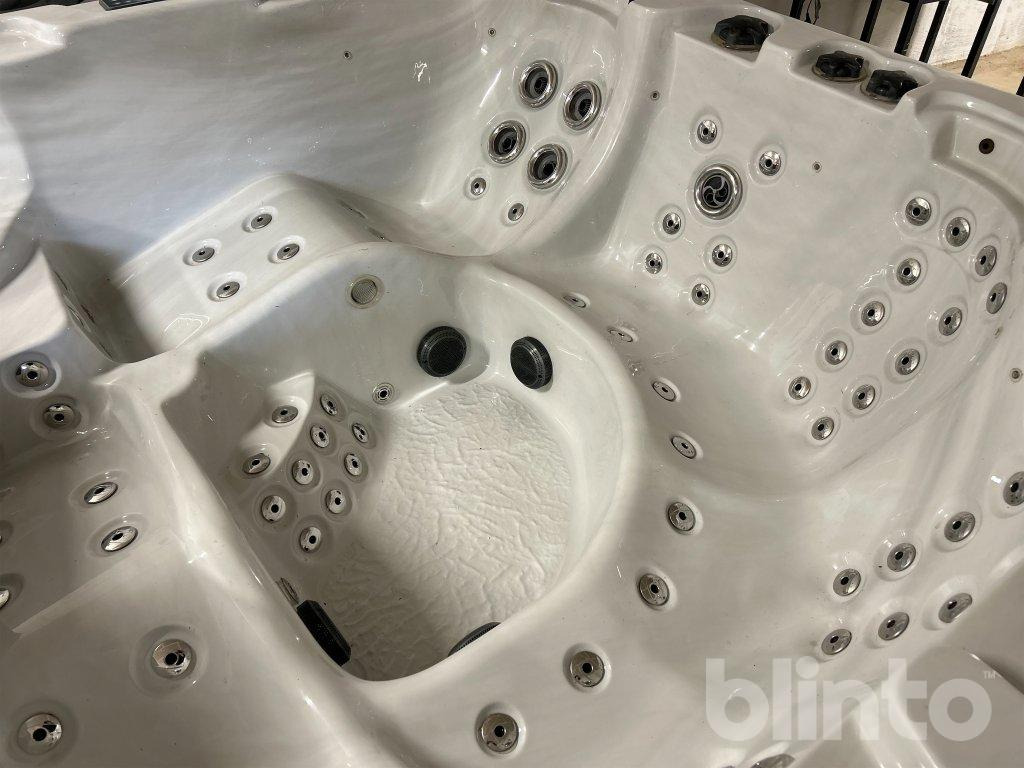 Nástroj/ Vybavení Massage Bathtub: obrázek 16 Nástroj/ Vybavení Massage Bathtub: obrázek 16