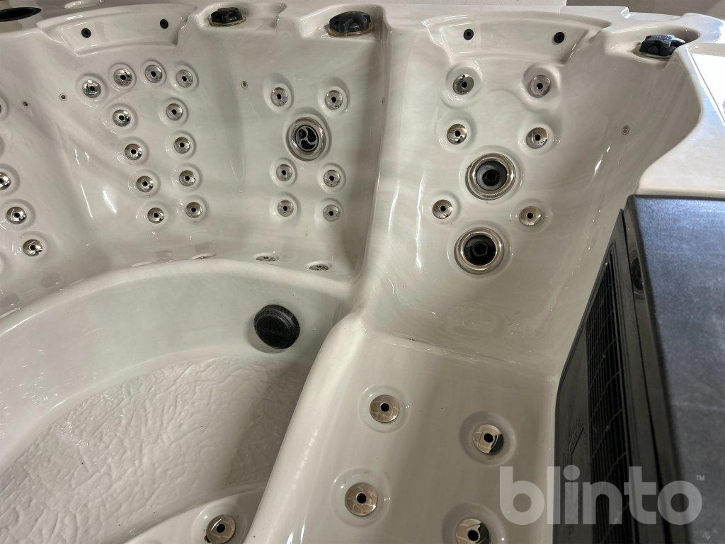 Nástroj/ Vybavení Massage Bathtub: obrázek 8 Nástroj/ Vybavení Massage Bathtub: obrázek 8