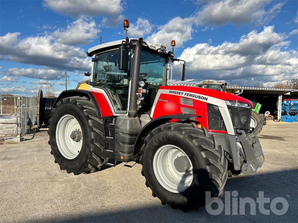 Massey Ferguson MF 8S.265 Dyna E-Power (2021) - Traktor: obrázek 4 Massey Ferguson MF 8S.265 Dyna E-Power (2021) - Traktor: obrázek 4