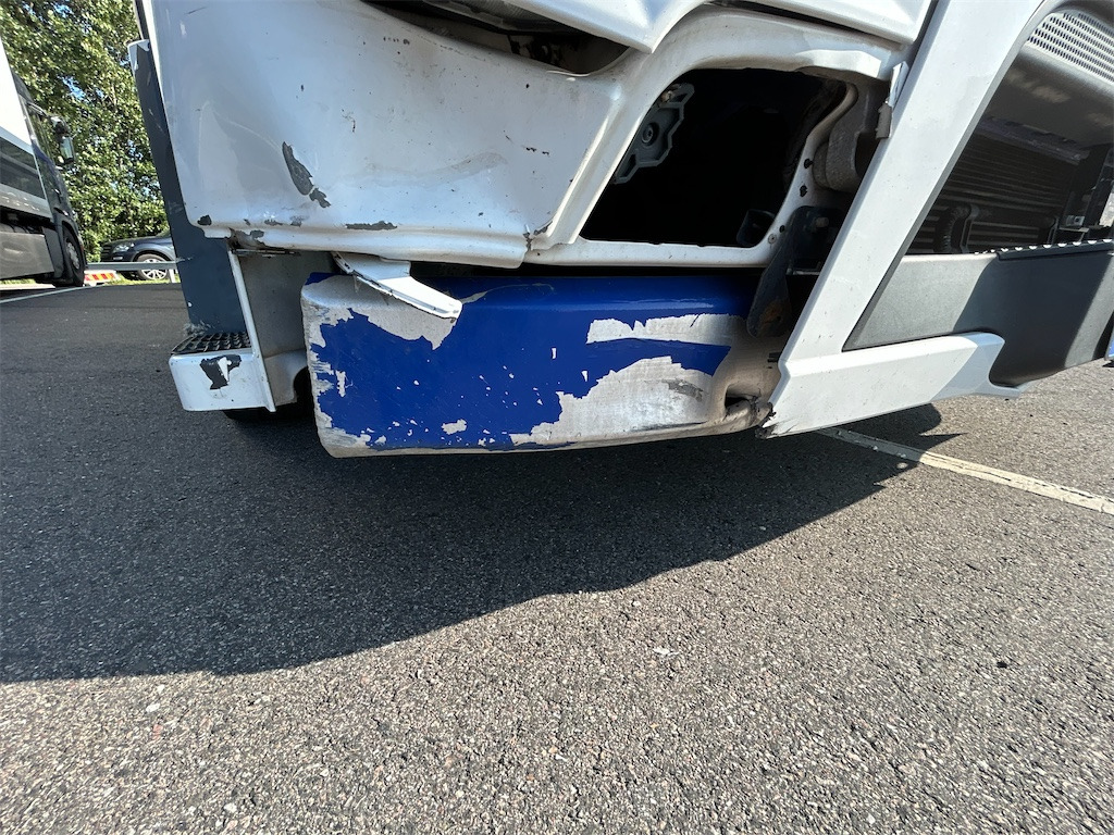 Nákladní auto MERCEDES-BENZ: obrázek 22
