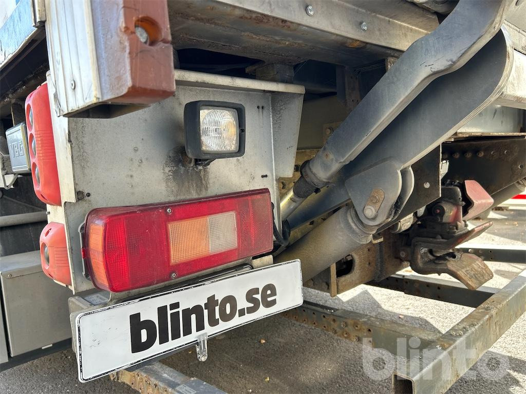 Nákladní auto VOLVO FH 6*2: obrázek 12