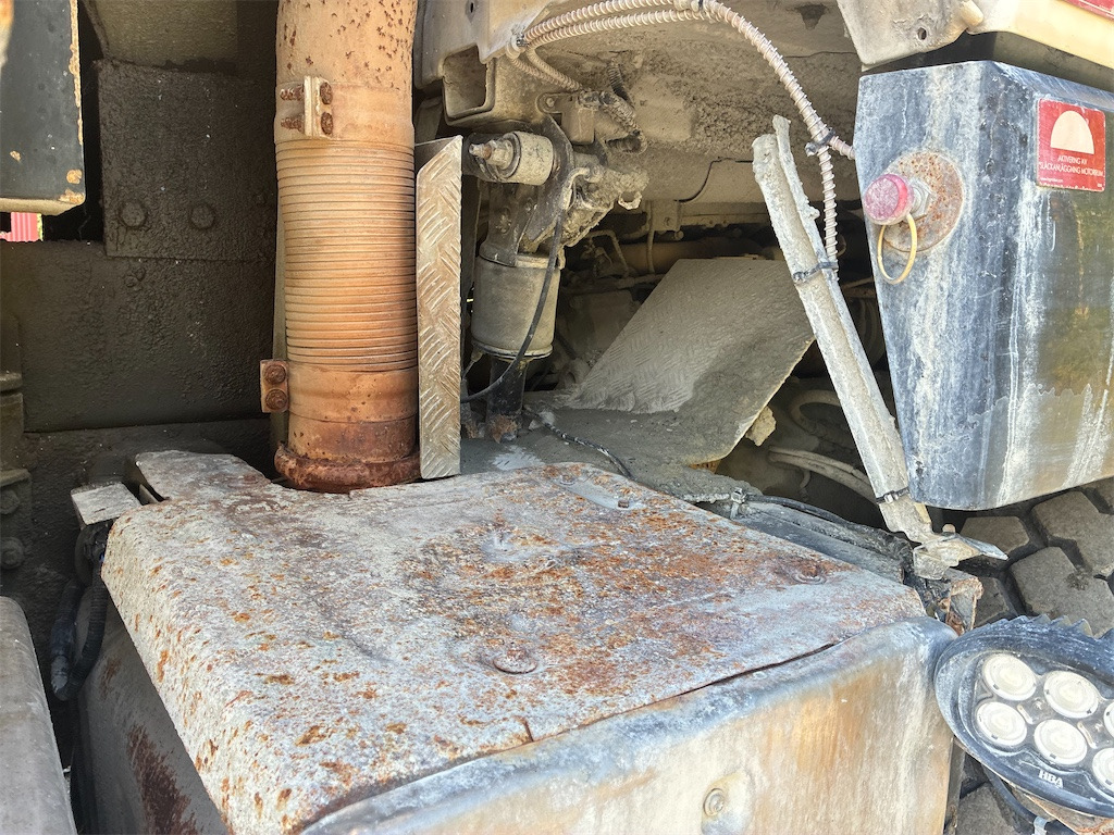 Nákladní auto VOLVO FH 6*4: obrázek 20