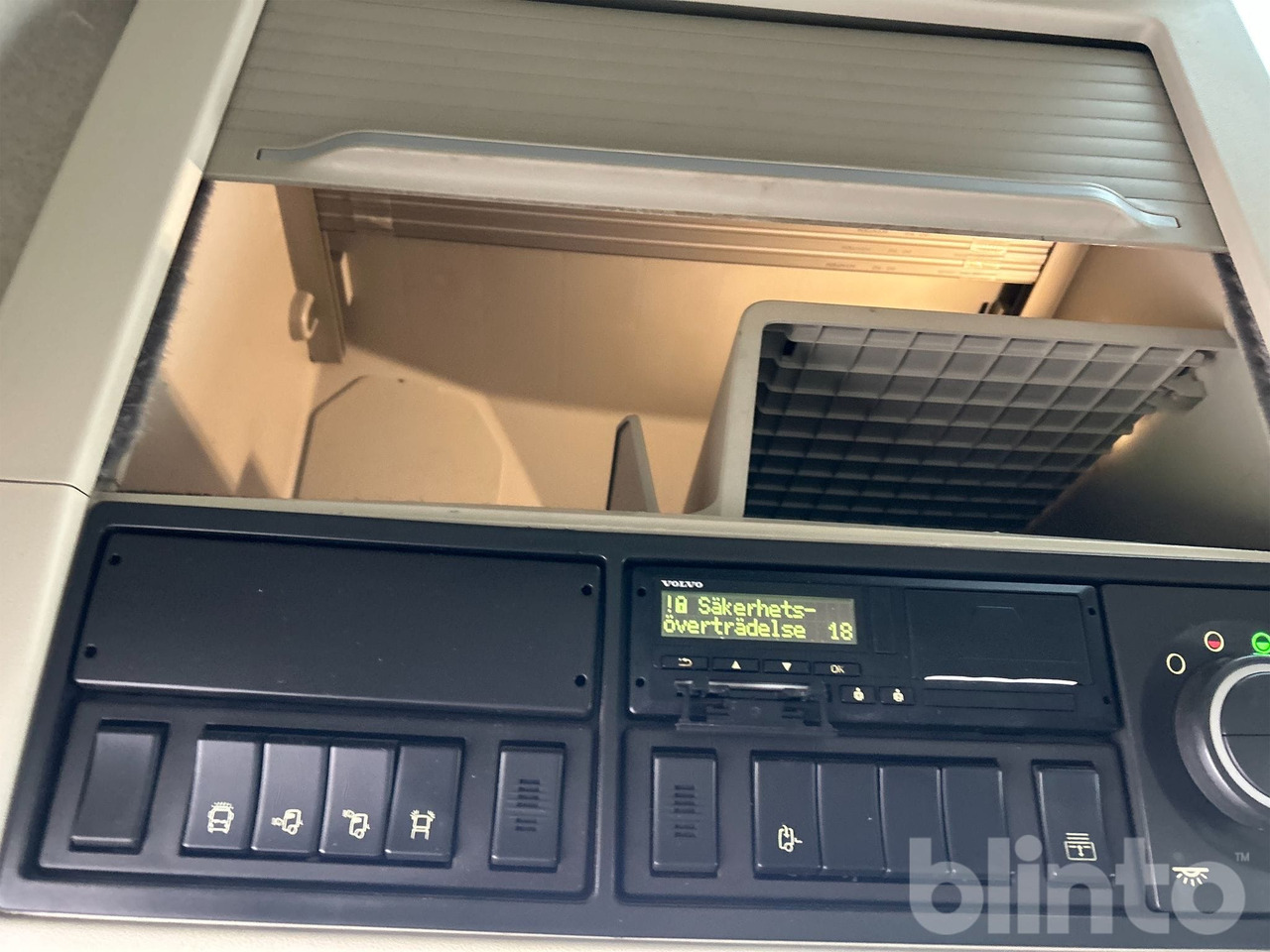 Nákladní auto VOLVO: obrázek 27 Nákladní auto VOLVO: obrázek 27