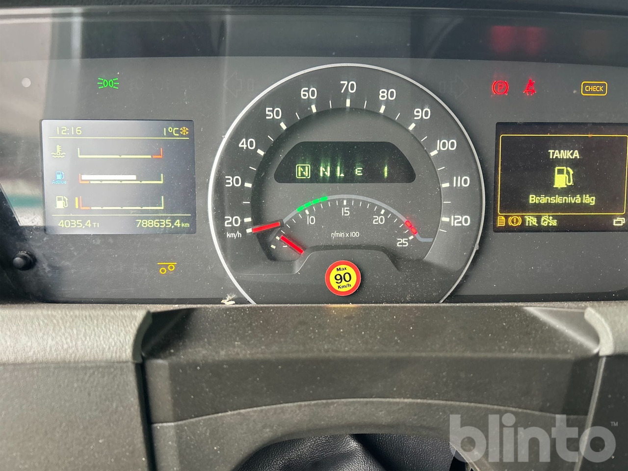 Nákladní auto VOLVO: obrázek 18 Nákladní auto VOLVO: obrázek 18