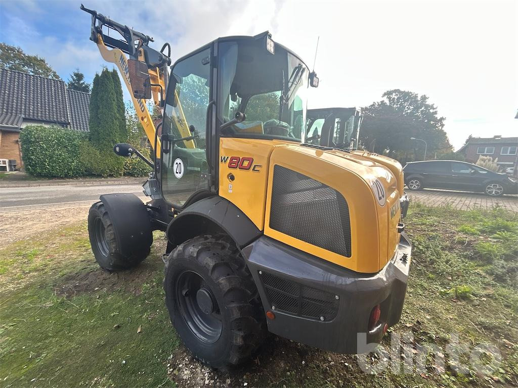 New Holland W80C LE (2023) - Kolový nakladač: obrázek 4 New Holland W80C LE (2023) - Kolový nakladač: obrázek 4