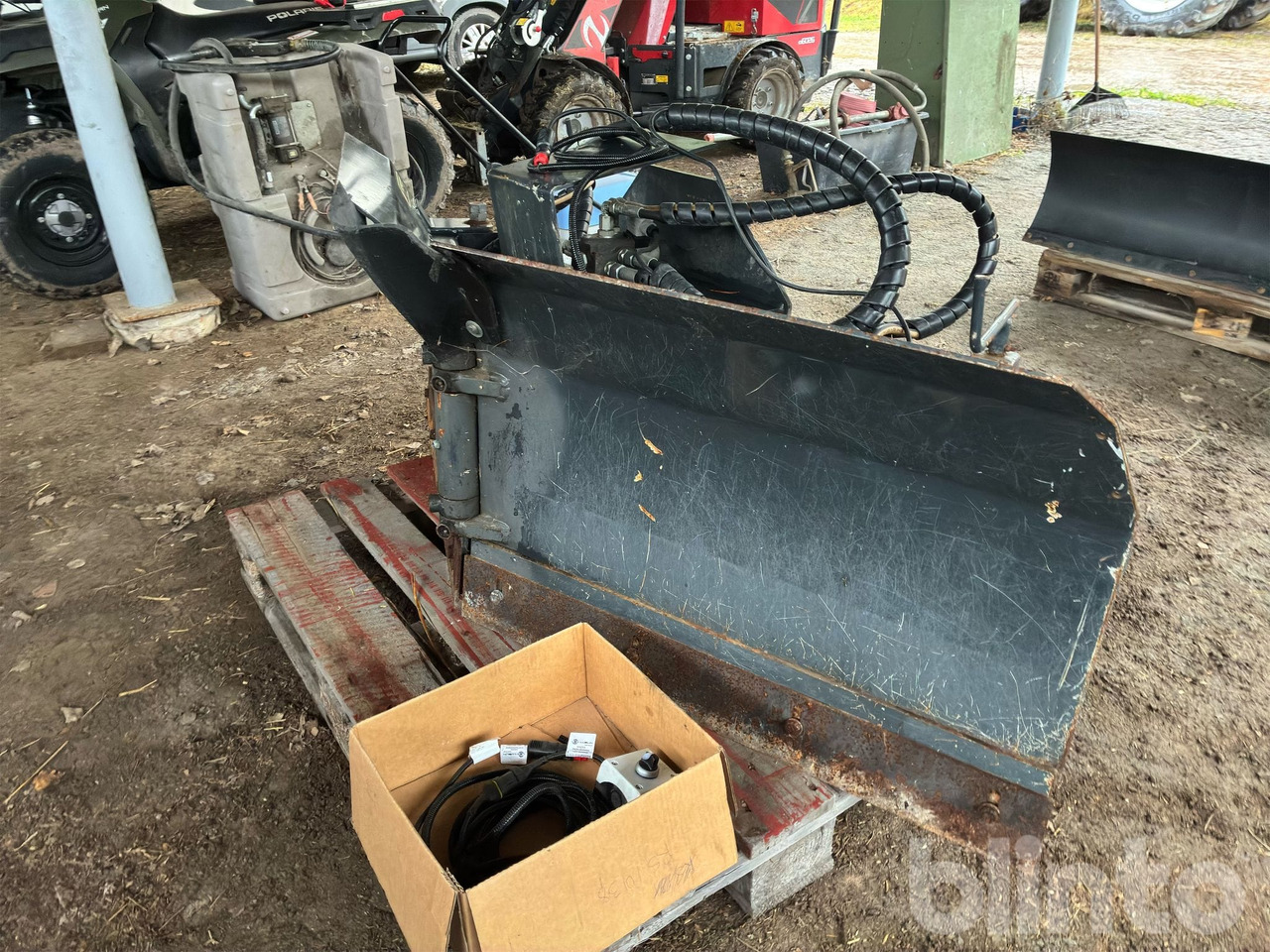 Norcar/Avant - Sněžný pluh: obrázek 5 Norcar/Avant - Sněžný pluh: obrázek 5