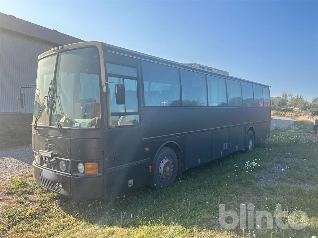 VOLVO B10 M-60 - Obytný vůz: obrázek 1 VOLVO B10 M-60 - Obytný vůz: obrázek 1