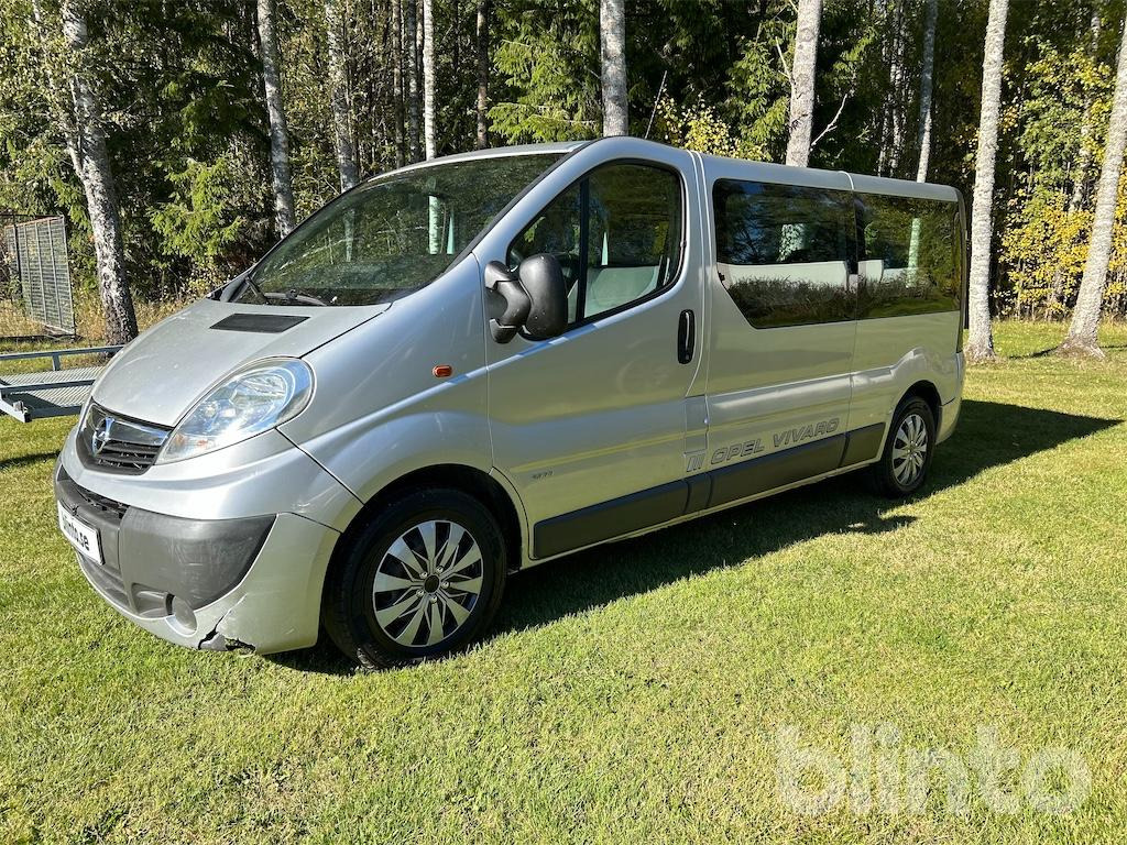 Opel Vivaro 2.0CDT - Minibus, Mikrobus: obrázek 1 Opel Vivaro 2.0CDT - Minibus, Mikrobus: obrázek 1