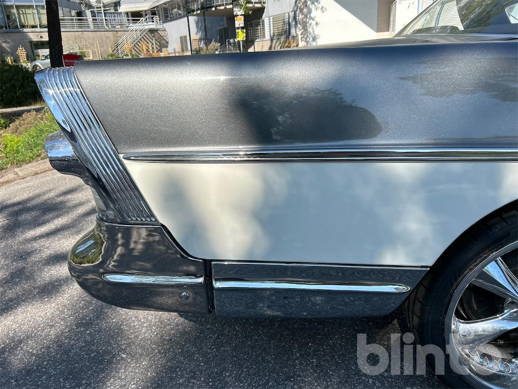 Osobní auto Riviera 6.0 V8 -57: obrázek 35