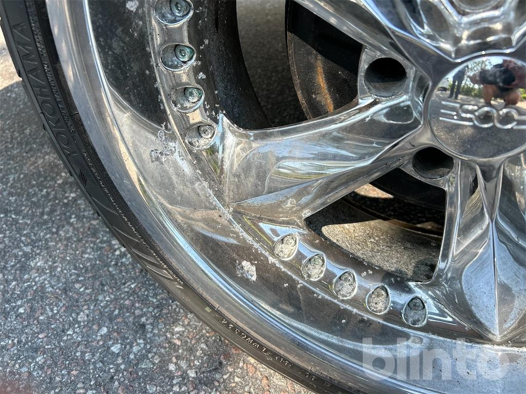 Osobní auto Riviera 6.0 V8 -57: obrázek 33