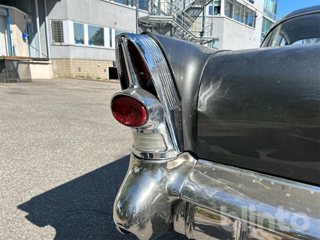 Osobní auto Riviera 6.0 V8 -57: obrázek 40
