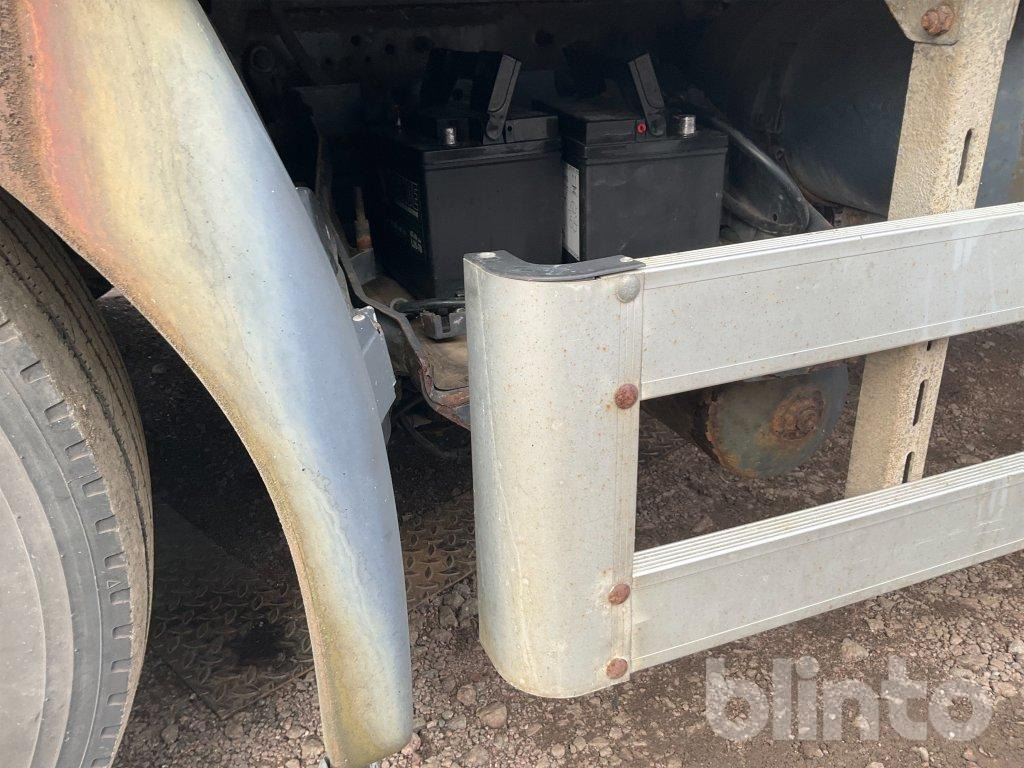 Skříňový nákladní auto SCANIA P94DB4X2LB230: obrázek 12 Skříňový nákladní auto SCANIA P94DB4X2LB230: obrázek 12