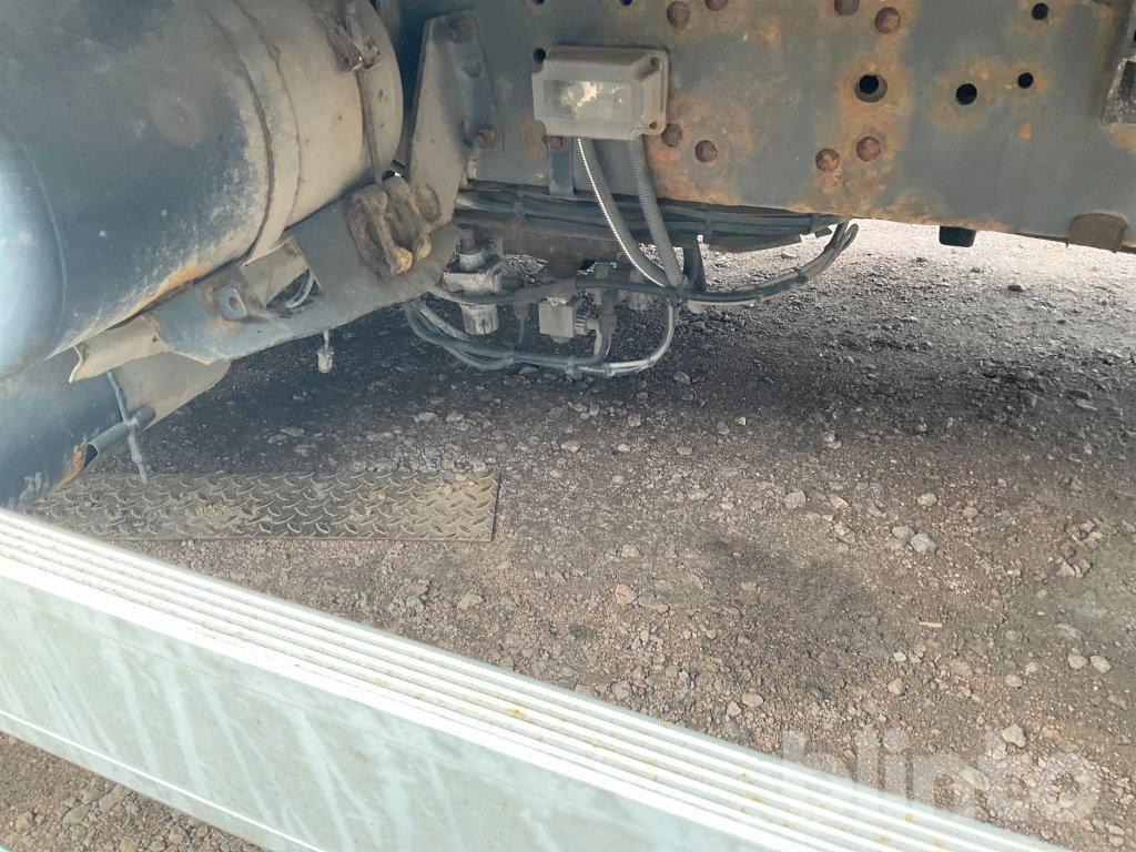 Skříňový nákladní auto SCANIA P94DB4X2LB230: obrázek 15 Skříňový nákladní auto SCANIA P94DB4X2LB230: obrázek 15