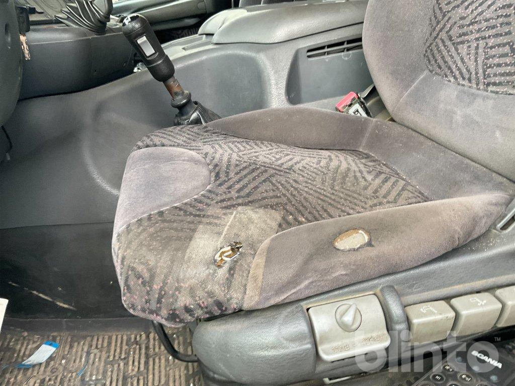 Skříňový nákladní auto SCANIA P94DB4X2LB230: obrázek 49 Skříňový nákladní auto SCANIA P94DB4X2LB230: obrázek 49