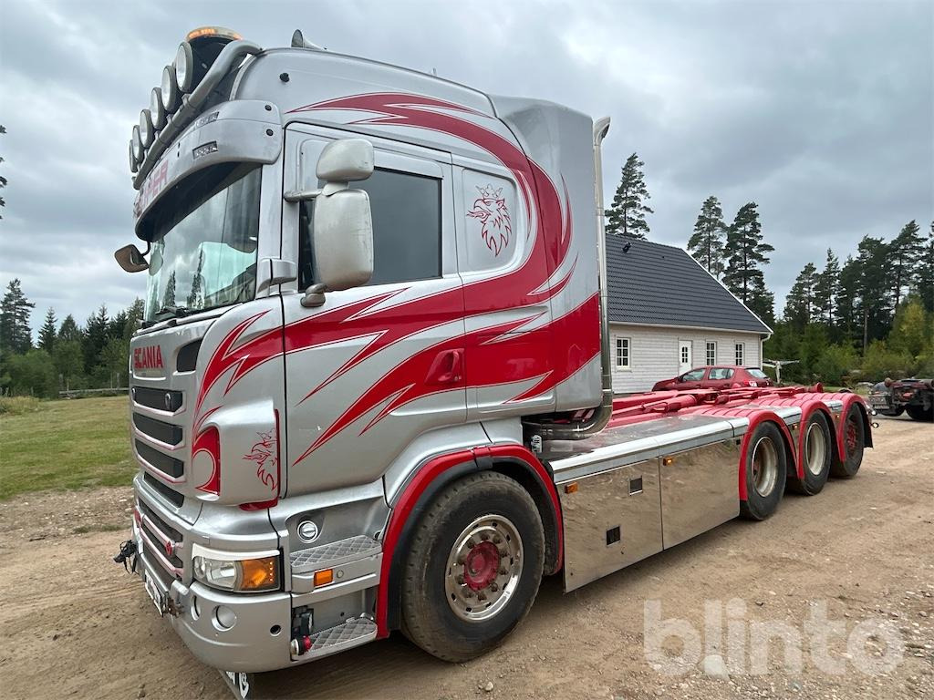 SCANIA R560LB8X4*4HNB - Hákový nosič kontejnerů: obrázek 4 SCANIA R560LB8X4*4HNB - Hákový nosič kontejnerů: obrázek 4