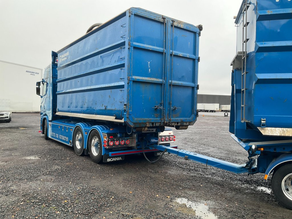 SCANIA S660 - Hákový nosič kontejnerů: obrázek 4 SCANIA S660 - Hákový nosič kontejnerů: obrázek 4