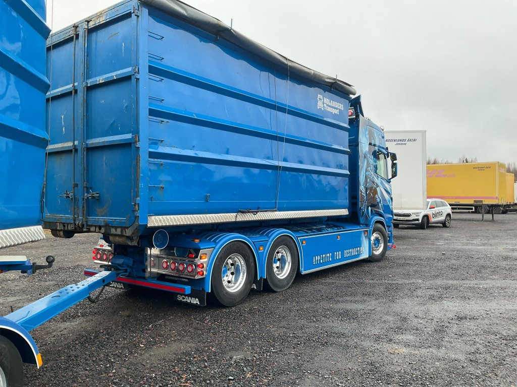 SCANIA S660 - Hákový nosič kontejnerů: obrázek 5 SCANIA S660 - Hákový nosič kontejnerů: obrázek 5