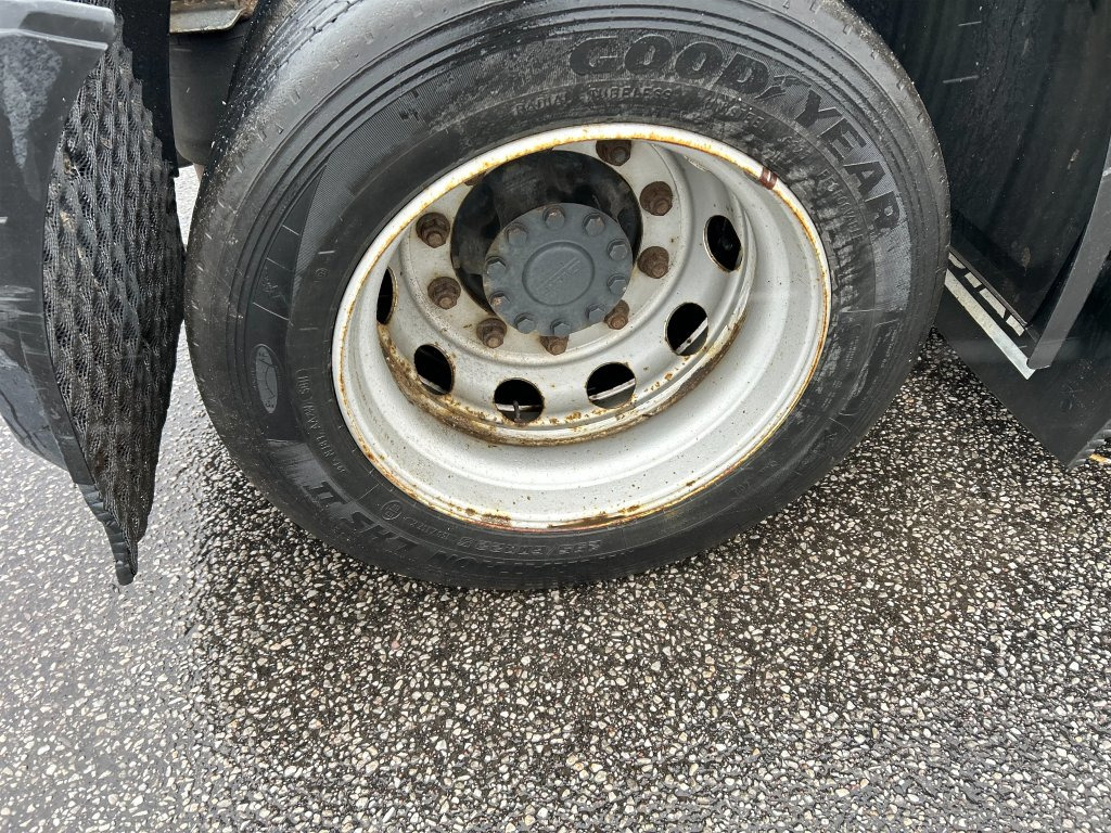 Tahač DAF FTS XF480z: obrázek 34 Tahač DAF FTS XF480z: obrázek 34