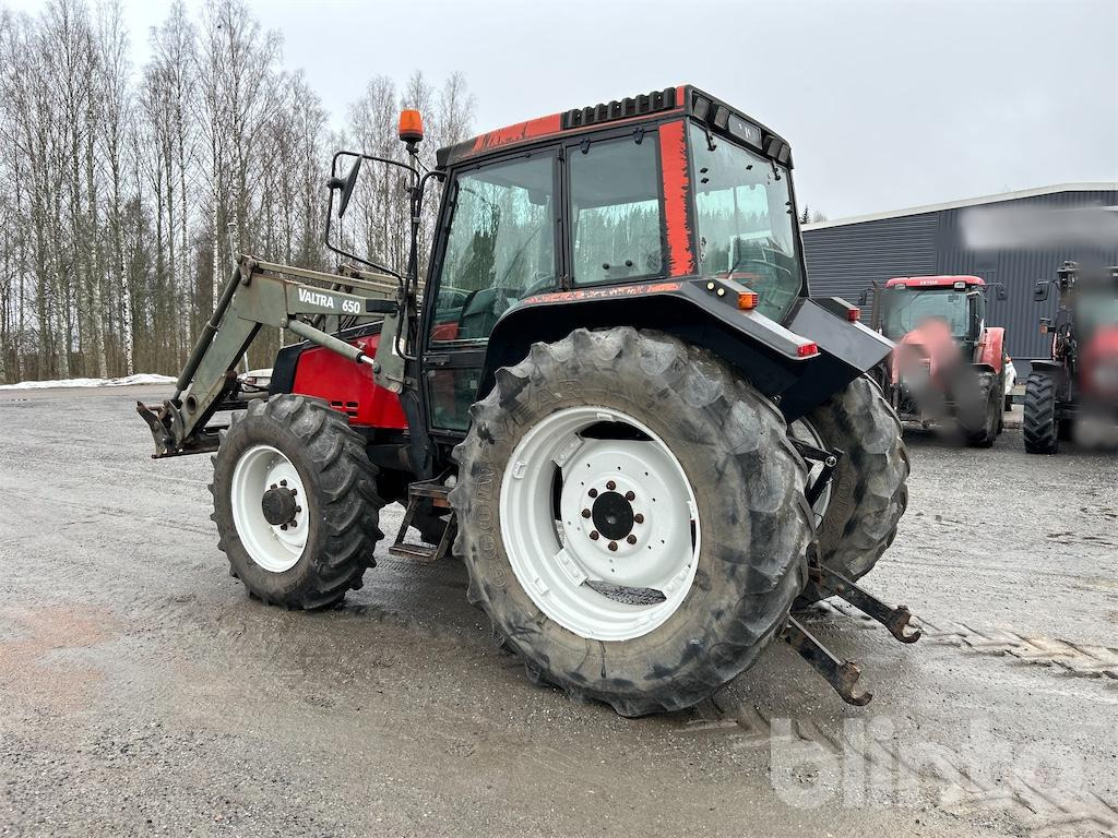 VALTRA VALMET 6200-4 - Traktor: obrázek 3 VALTRA VALMET 6200-4 - Traktor: obrázek 3