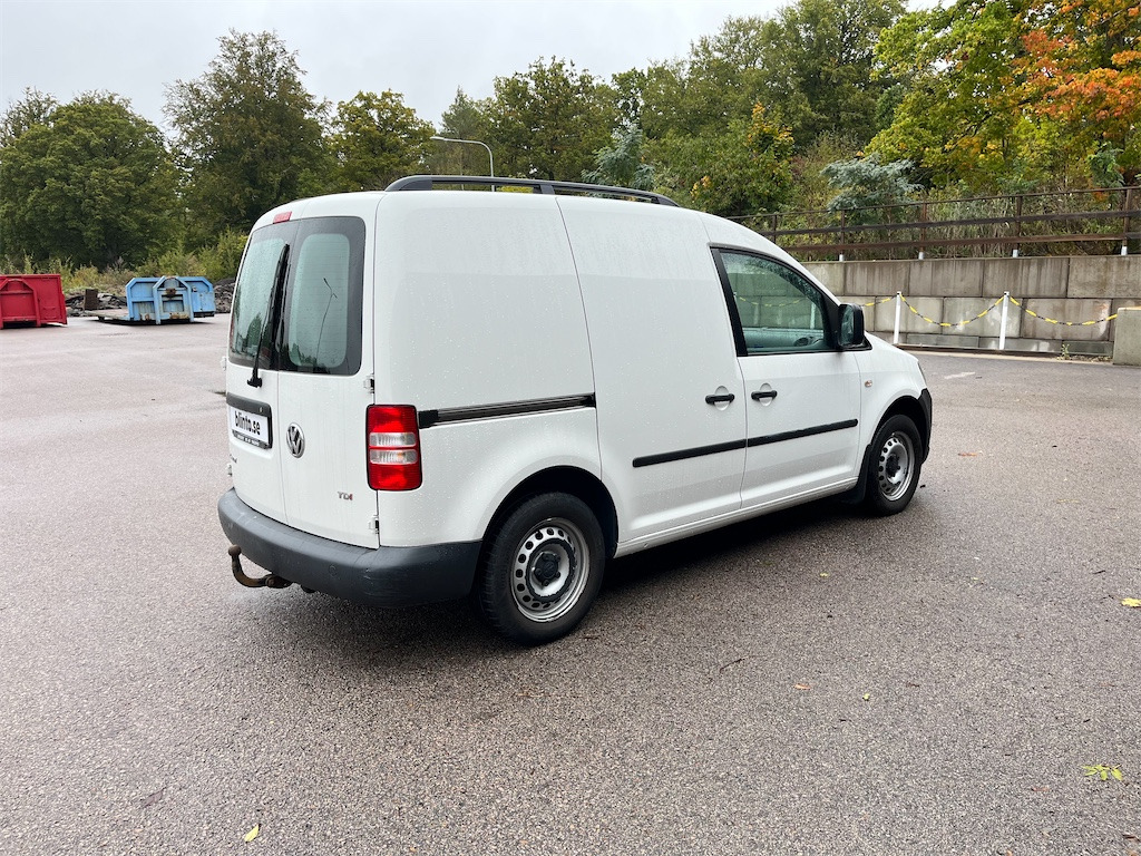 VOLKSWAGEN Caddy 1,6 TDI - Malá dodávka: obrázek 5 VOLKSWAGEN Caddy 1,6 TDI - Malá dodávka: obrázek 5