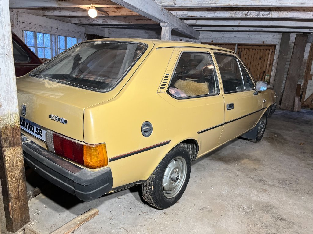 VOLVO 343 DL - Osobní auto: obrázek 3 VOLVO 343 DL - Osobní auto: obrázek 3