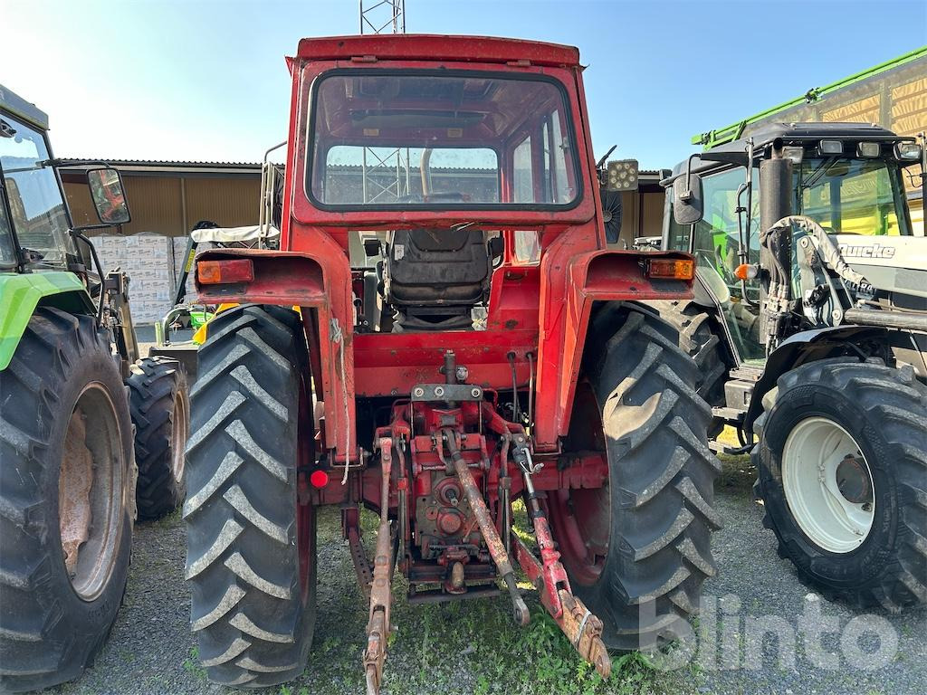 VOLVO BM 2200 - Traktor: obrázek 4 VOLVO BM 2200 - Traktor: obrázek 4