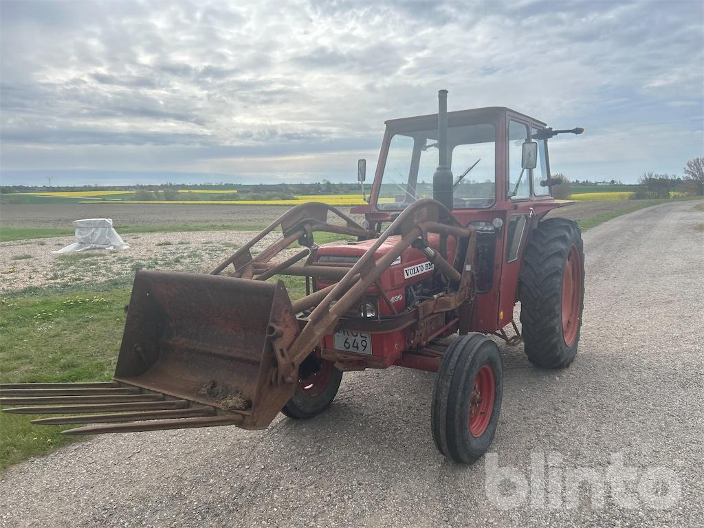 VOLVO-BM T 430 Ålö lastare och 2 redskap - Traktor: obrázek 2 VOLVO-BM T 430 Ålö lastare och 2 redskap - Traktor: obrázek 2