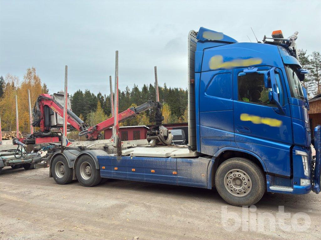 VOLVO FH 64R - Lesovůz, Auto s hydraulickou rukou: obrázek 4 VOLVO FH 64R - Lesovůz, Auto s hydraulickou rukou: obrázek 4
