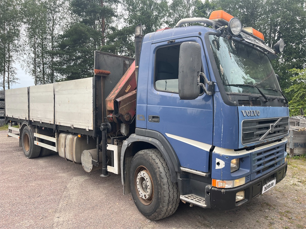 VOLVO FM7 4X2 - Nákladní automobil valníkový/ Plošinový, Auto s hydraulickou rukou: obrázek 3 VOLVO FM7 4X2 - Nákladní automobil valníkový/ Plošinový, Auto s hydraulickou rukou: obrázek 3
