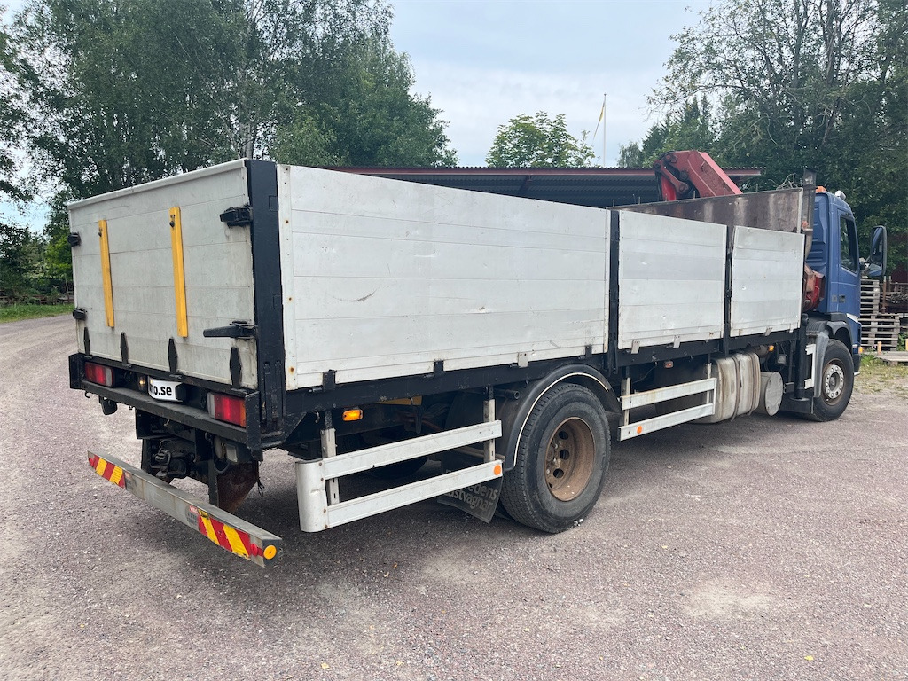 VOLVO FM7 4X2 - Nákladní automobil valníkový/ Plošinový, Auto s hydraulickou rukou: obrázek 5 VOLVO FM7 4X2 - Nákladní automobil valníkový/ Plošinový, Auto s hydraulickou rukou: obrázek 5