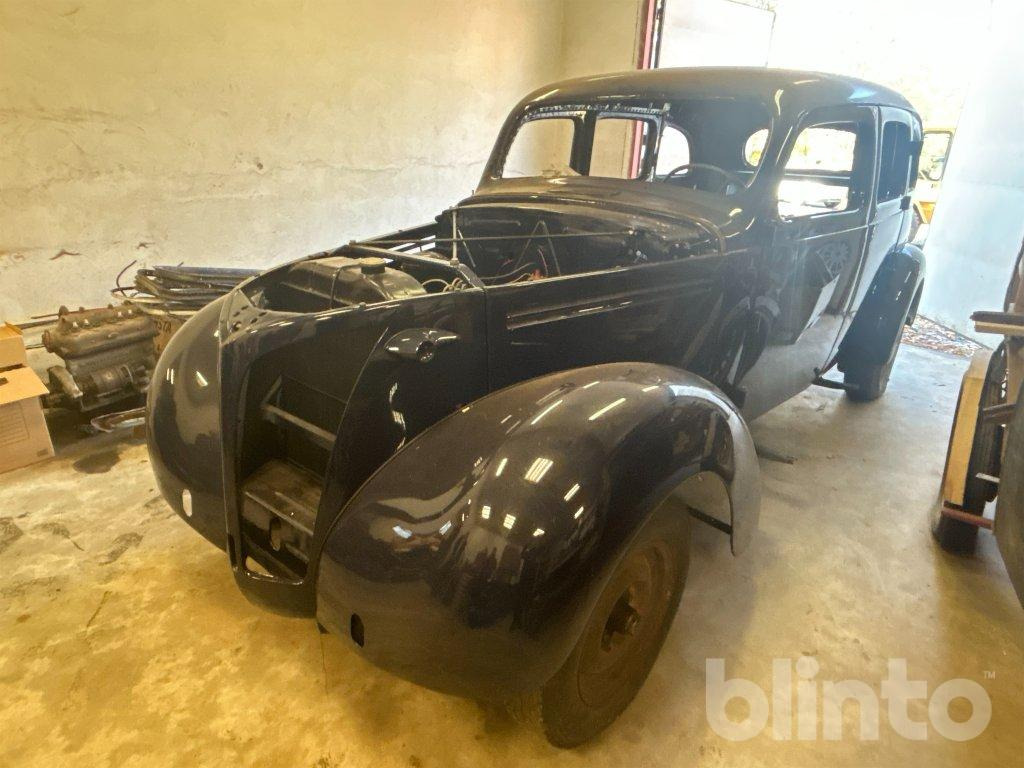 VOLVO PV 802 F - Osobní auto: obrázek 1 VOLVO PV 802 F - Osobní auto: obrázek 1