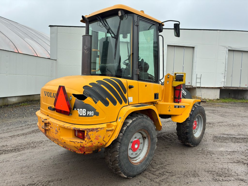 Volvo L-30B-ZX - Kolový nakladač: obrázek 5 Volvo L-30B-ZX - Kolový nakladač: obrázek 5