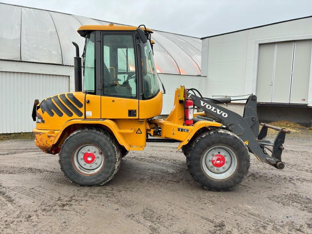 Volvo L-30B-ZX - Kolový nakladač: obrázek 4 Volvo L-30B-ZX - Kolový nakladač: obrázek 4